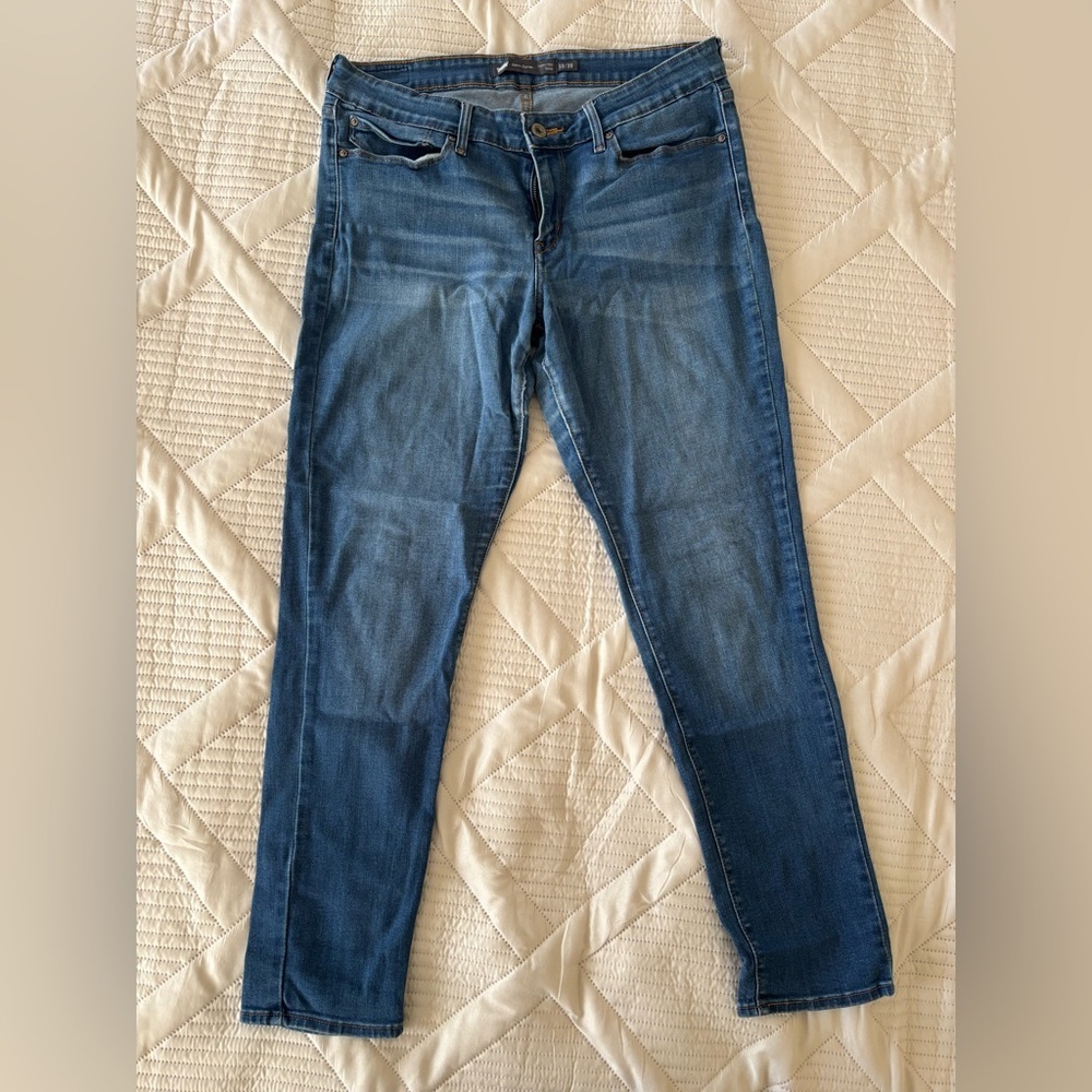Levi's Demi Curve Skinny Jeans in Classic Blue‎
